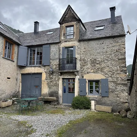 Sainte-anne Ancizan
